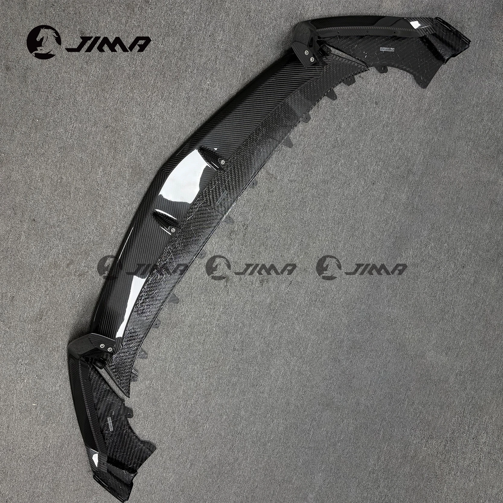 High-Temperature Dry Carbon Fiber Front Bumper Lower Lip Splitter for Lamborghini Urus - OEM 4ML807059A
