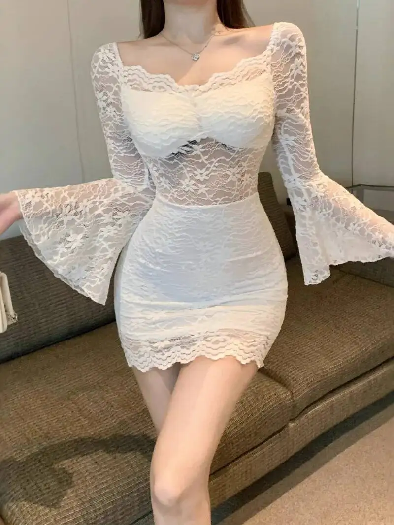 النسخة الكورية مثير مائل الرقبة قبالة الكتف متوهج الأكمام الدانتيل الربط جوفاء خارج Cinching الخصر التفاف الورك فستان ELN3