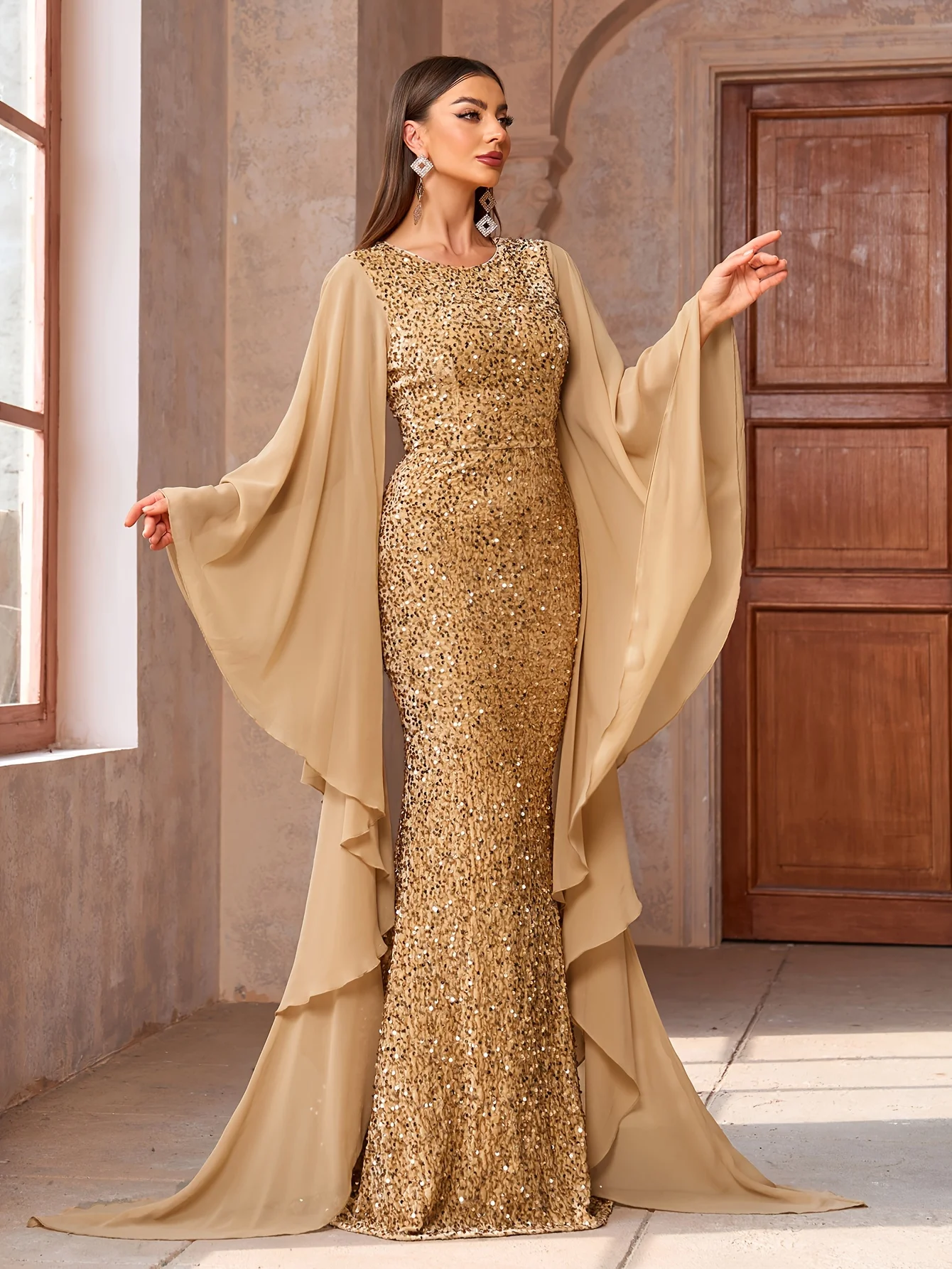 

Luxurious Sparkling Sequin Crew Neck Formal Gown - Mother of the Bride Dresses with Elegant Batwing Sleeves, Mermaid Hem