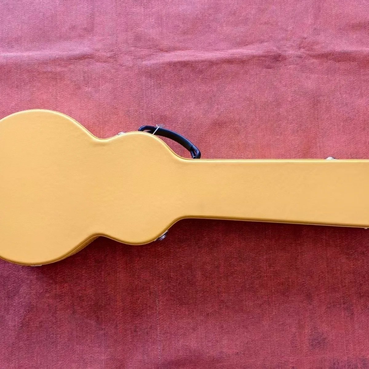 39 inch Yellow Electric Guitar Hard Shell Case Carrying Box for LP Style Solid Body Guitar with Black Interior