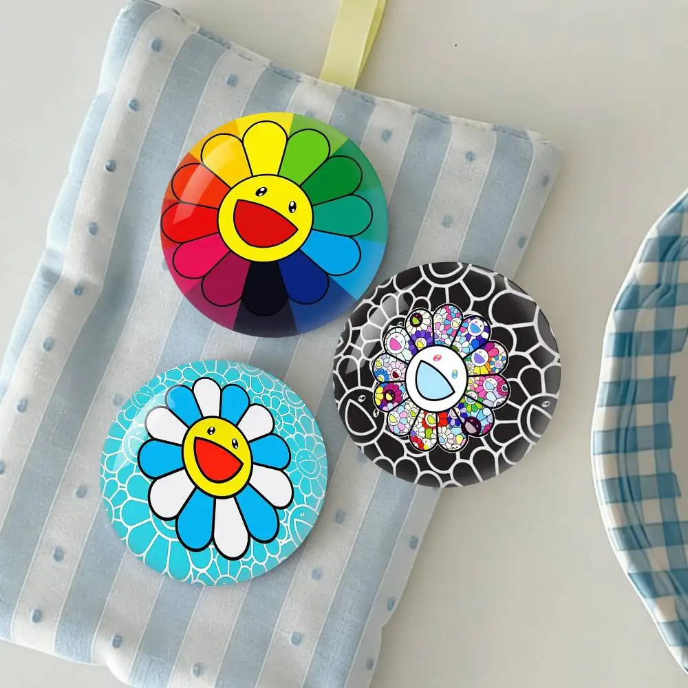 

T-Takashi Murakamis F-Flowers Badge Creative Pins Brooch for Bag Clothes Hat Decor Gifts Fans Collect