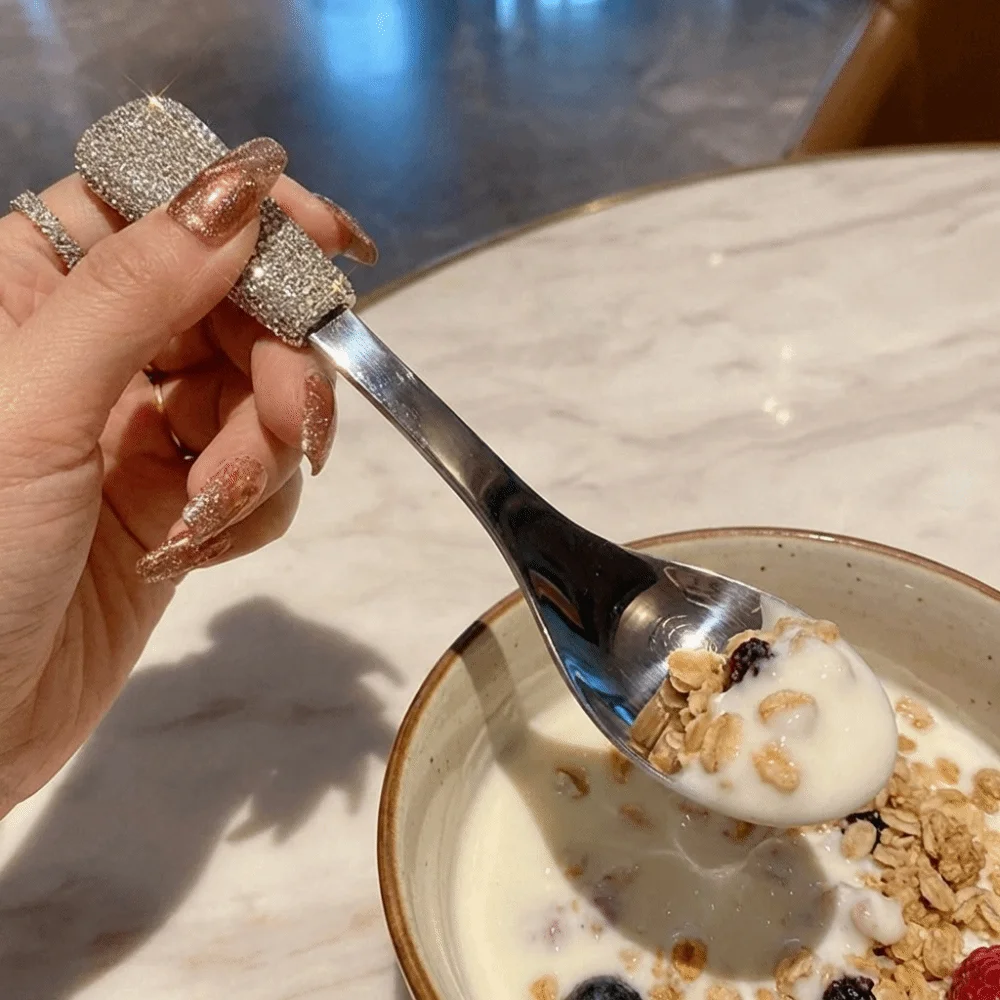 Tableware Rhinestones Ice Cream Spoons Portable Bling Stainless Steel Spoons Multifunctional Smooth Soup Spoons Restaurant