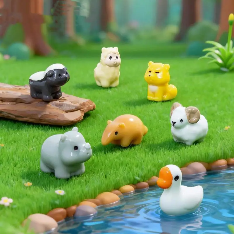 10Pcs Mini Resin Cartoon Animal Figurine Vivid Waterproof Ornament for Car Dashboard Desktop and Micro Landscape Decor Ornament
