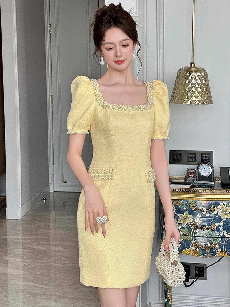 Vestido de fiesta amarillo romántico francés para mujer, bonito vestido corto con cuentas de perlas y manga de burbuja para cita, Vestidos de graduación de cumpleaños para mujer
