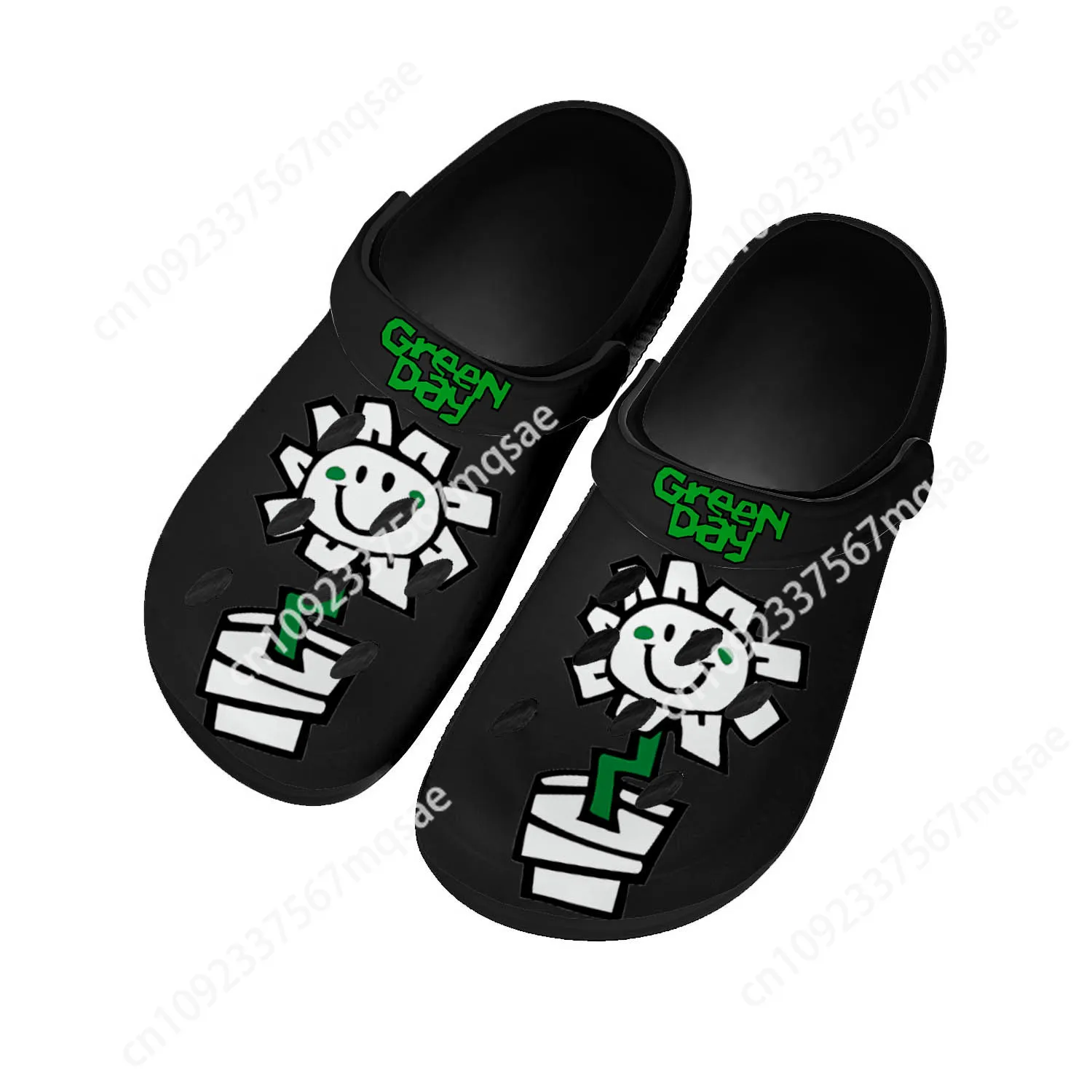 

Green Day Pop Rock Band Home Clogs Custom Water Shoes Mens Womens Teenager Shoe Garden Clog Breathable Beach Hole Slippers Black