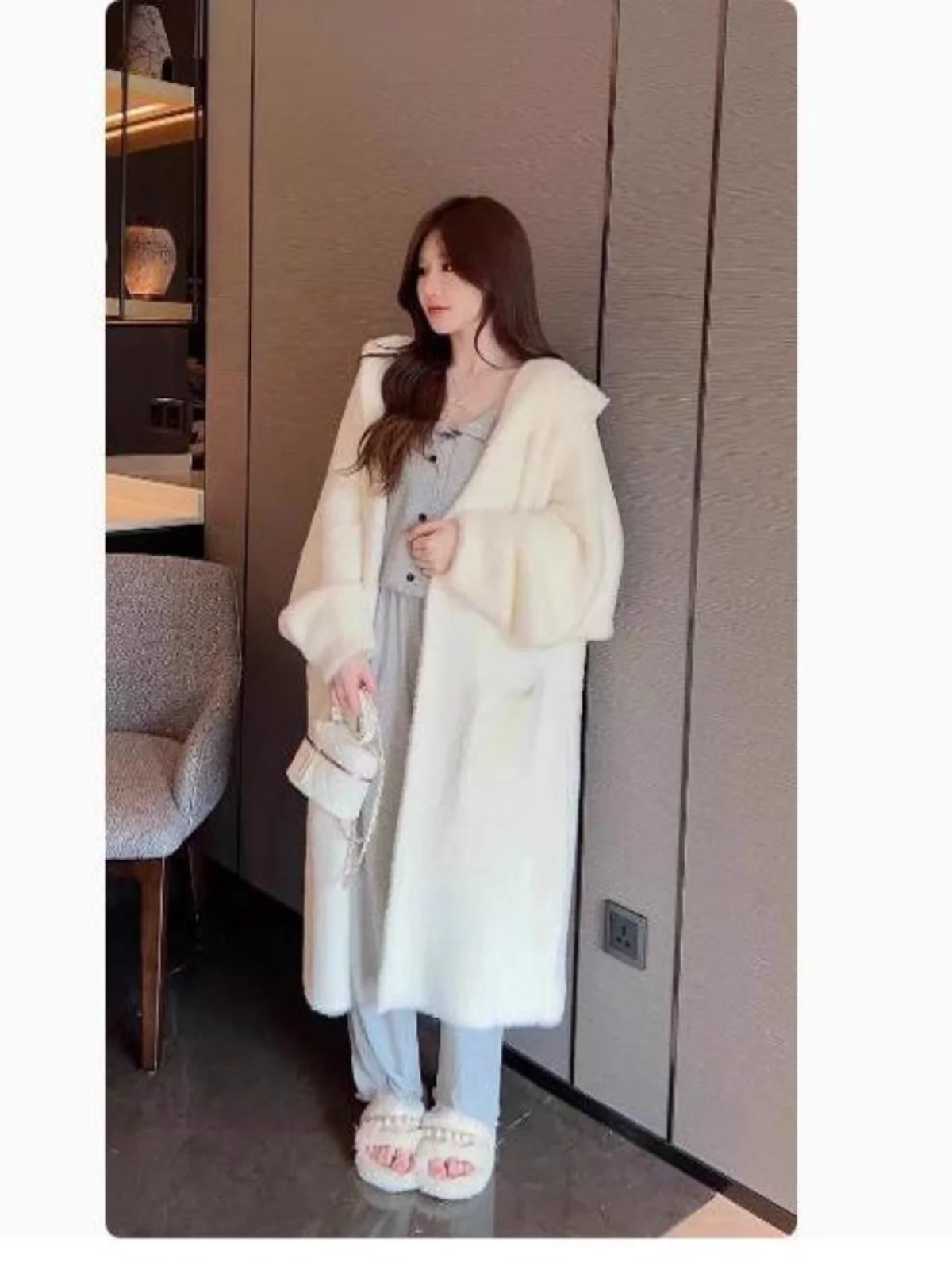 Autumn Winter New Hat Design Soft Long Women's Sweater Faux Mink Fur Outerwear Thermal Regular Sve Length Hooded Top