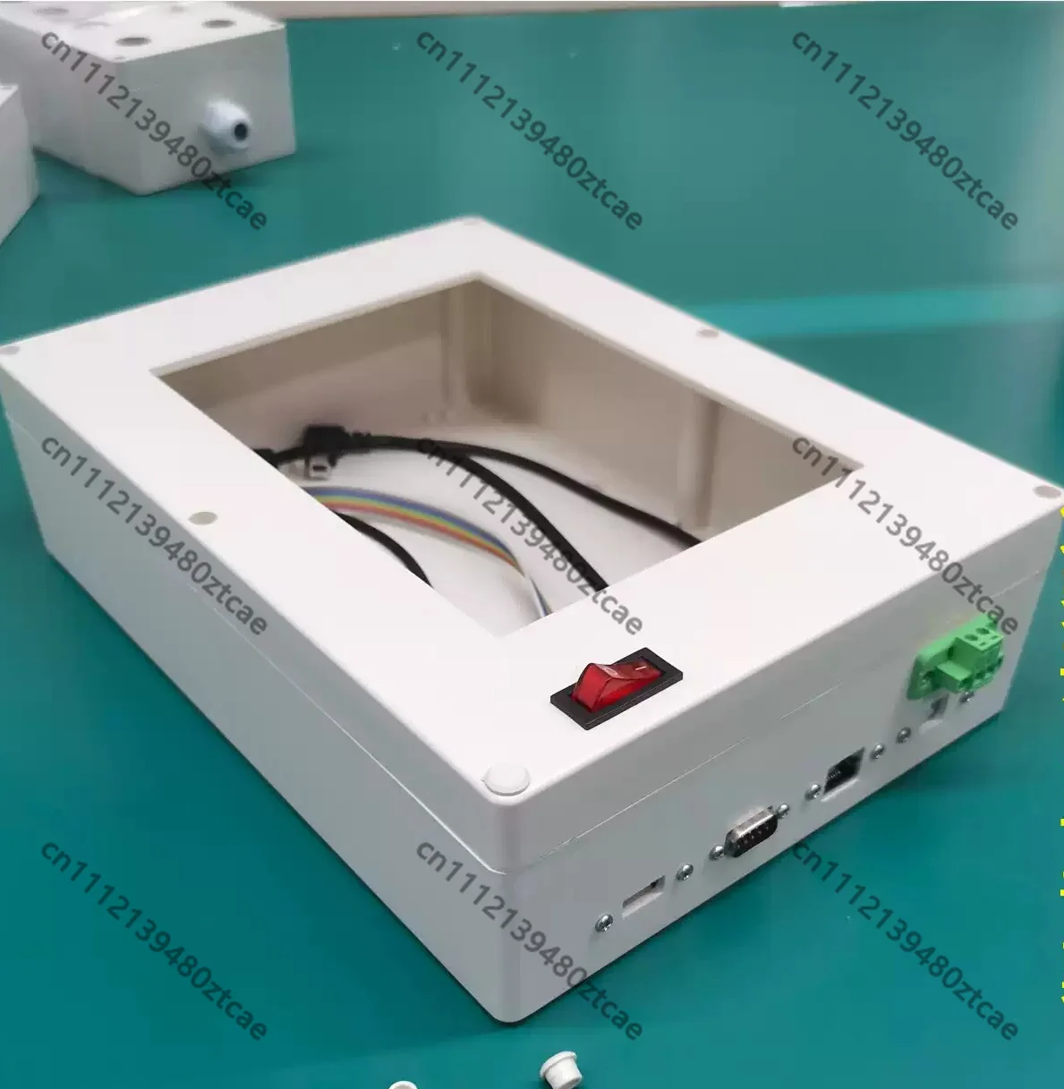 7 Inch Touch Screen Installation Box Training Console Housing with Power Terminal, Network, USB and Serial External Interface