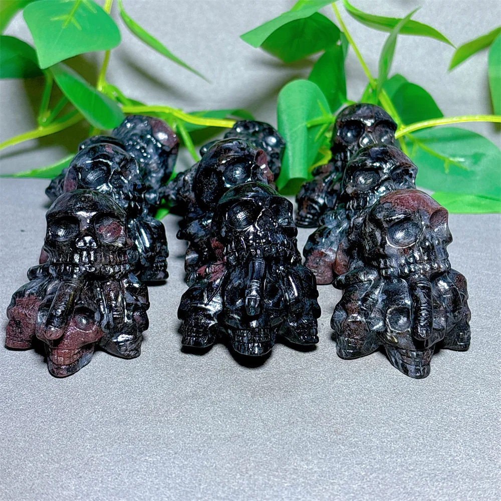 

Fireworks Garnet Skull Crystal Natural Stone Quartz Stone Minerals Home Halloween Decoration Reiki Craft Energy Spiritual Gifts