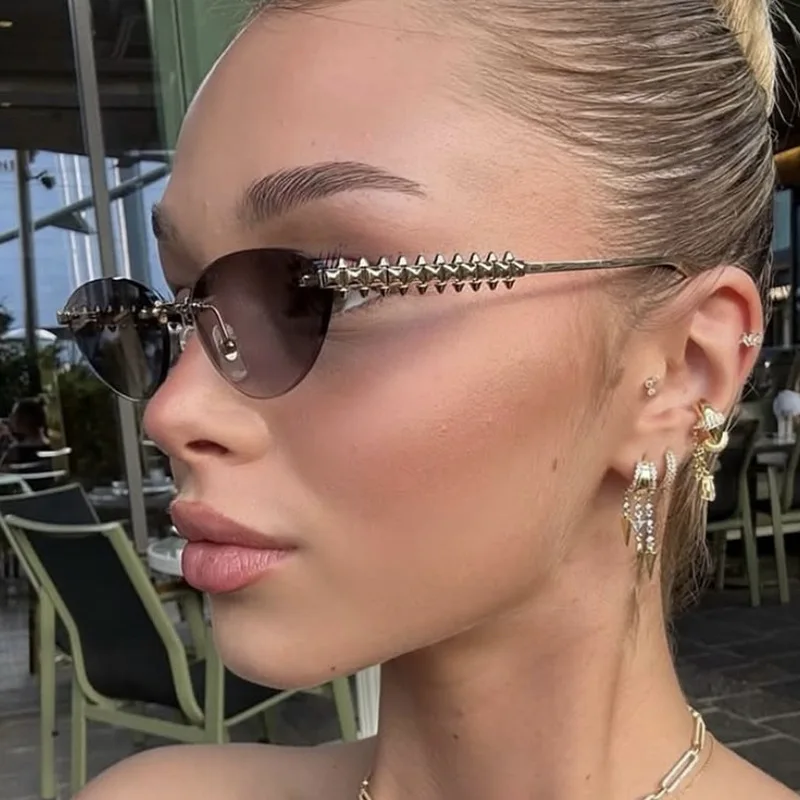 1/3 stücke Trendy Randlose Kleine Rahmen Cat Eye Sonnenbrille Frauen Luxus Marke Metall Sonnenbrille Weibliche Elegante Einzigartige Niet brillen