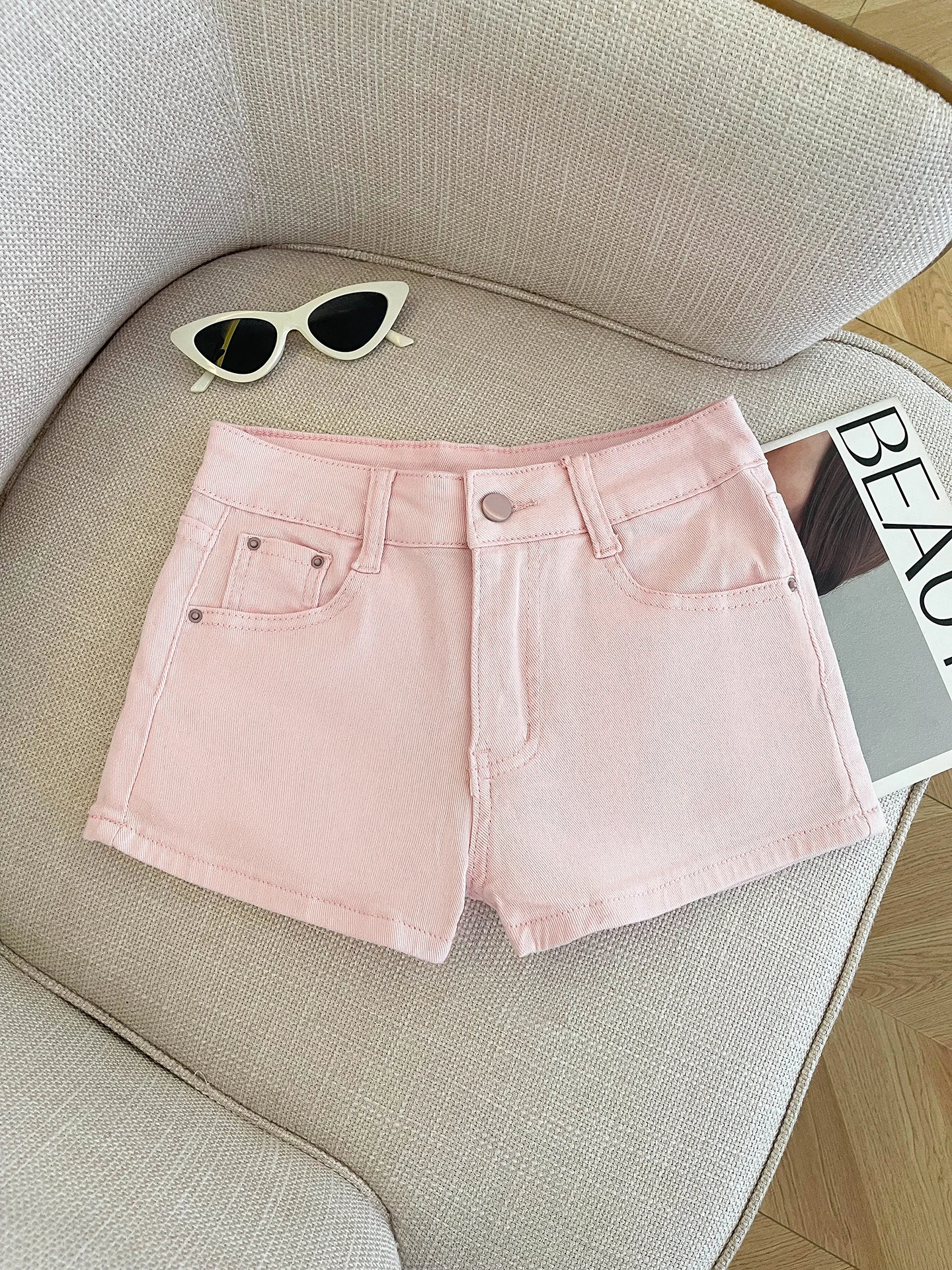 

Dopamine Pink Embroidered Flower Denim Super Shorts Women's Summer Slim Fit Elastic Hot Pants High Waist Straight Leg Jeans