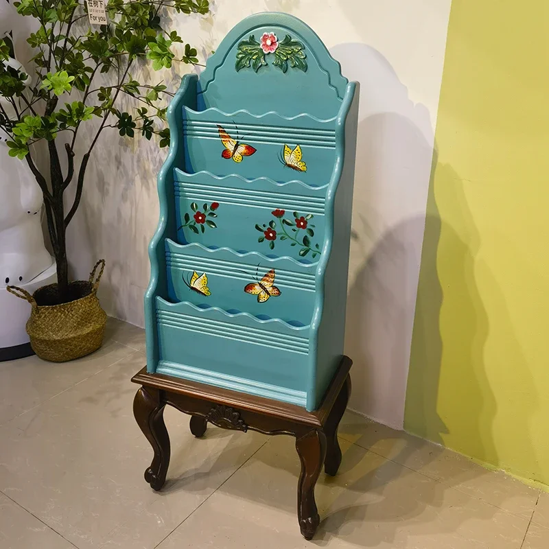 

*s forMagazine bookshelf storage, small newspaper shelf next to the sofa, American style