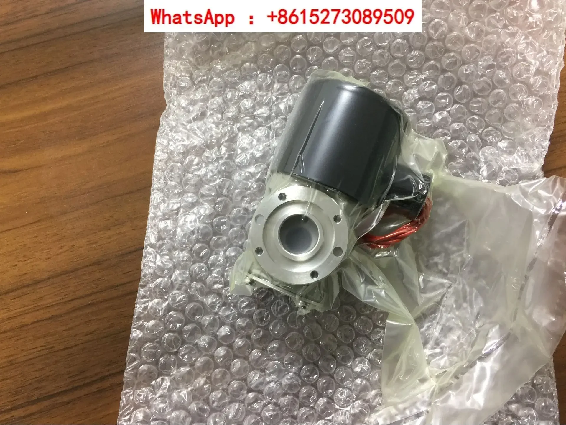 

Аутентичный вакуумный электромагнитный клапан HVB51-12F-5-AC220V/