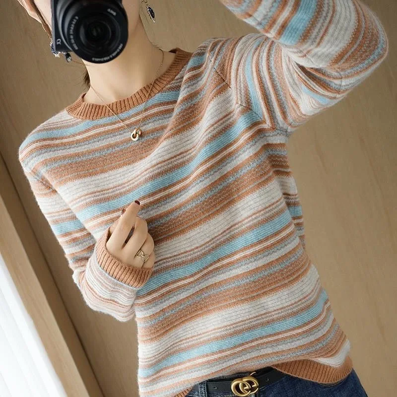 New Spring and Autumn Fashion Korean Edition Color Block Stripe Round Neck Sweater Loose and Versatile Western Knitted Top
