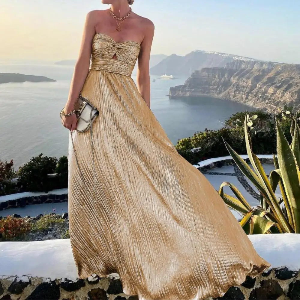 

Sexy Bronzing Backless Large Hem Maxi Dress Knot Chest Wrapping Off Shoulder Long Dress Woman Elegant Gown Woman Clothing