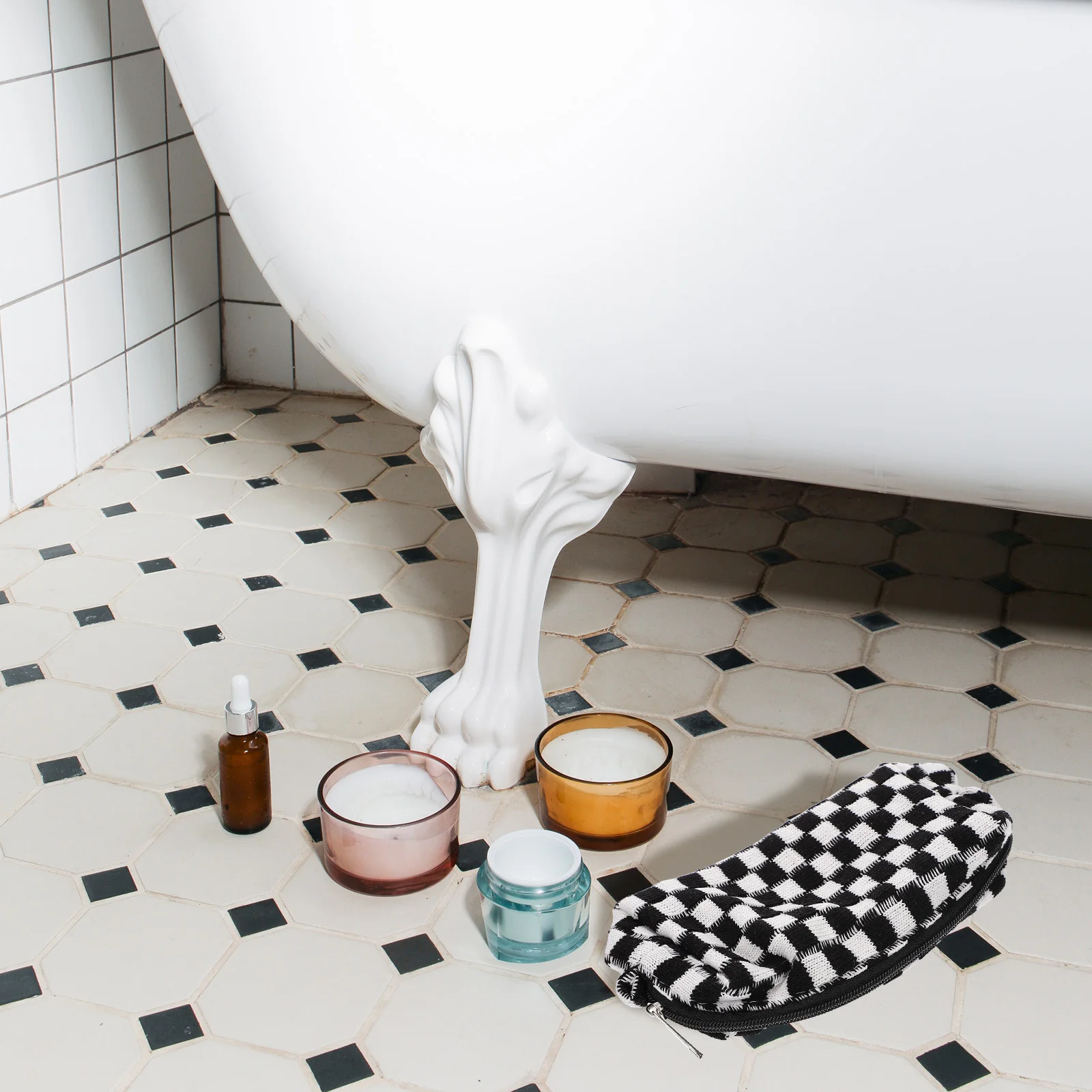 

Woolen Yarn Checkered Makeup Bag Large Capacity Travel Toiletry Bag Portable Personal Wash Organizer Pouch