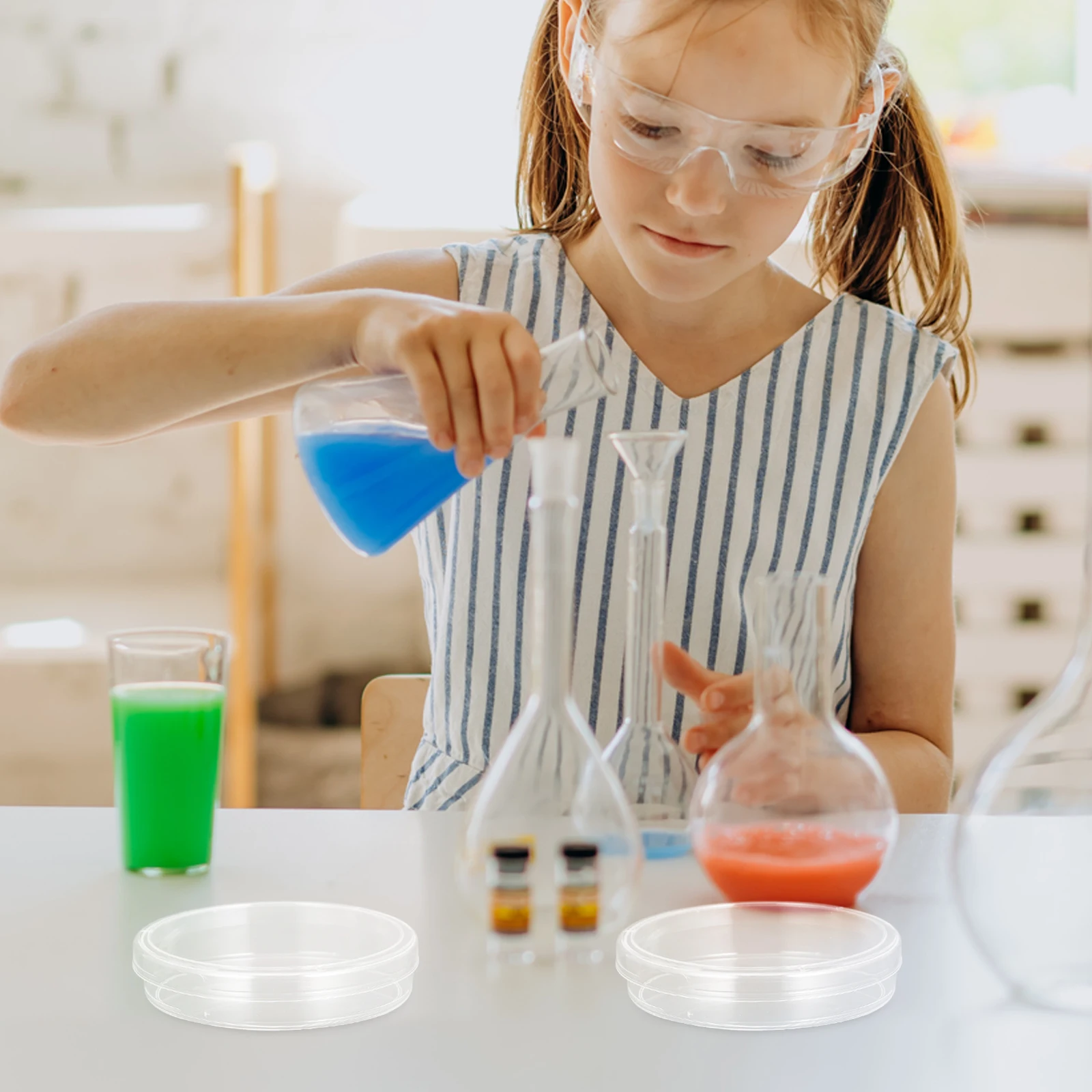 

10 Pcs Petri Dish Lab Dishes Science Experiment Plates Cell Culture Laboratory Supplies Plastic with Lids Round