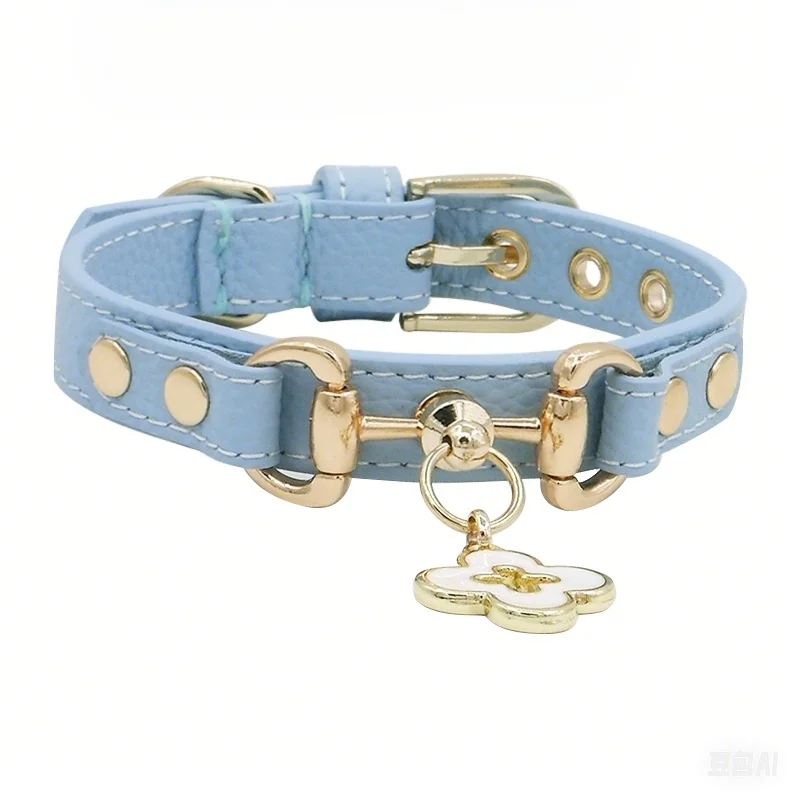 

Litchi Genuine Leather Collar for Dog Cat Stylish Golden Heart Pendant Hardware for S/M/L Dogs like Chihuahua Pugs and Malteses