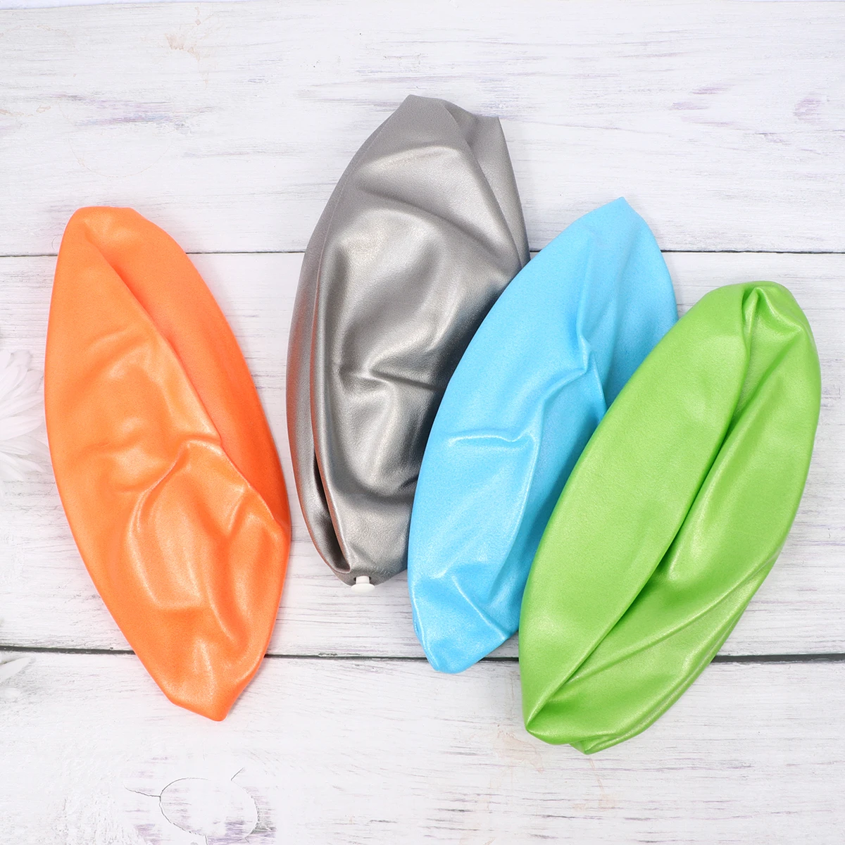 

4pcs Thickened Anti-Burst Yoga Ball Mini Balancing Exercise Ball 15-35Cm Random Size Orange Green Silver Sky-Blue Pvc Stability