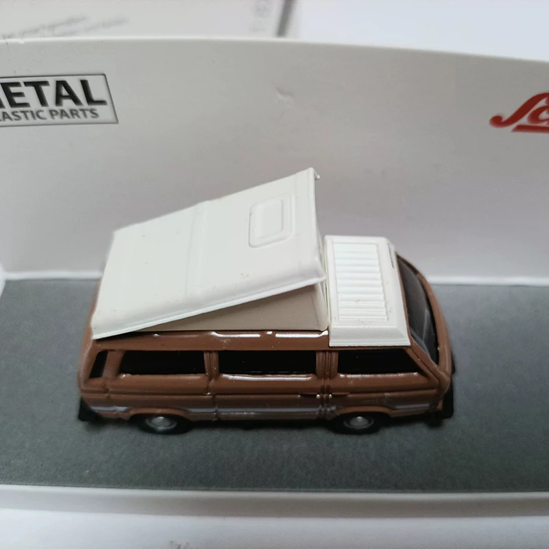 

Schuco масштаб 1:87 T3b Campingbus HO сплав имитация модели автомобиля статическая коллекция украшенная праздничная игрушка сувенир подарок