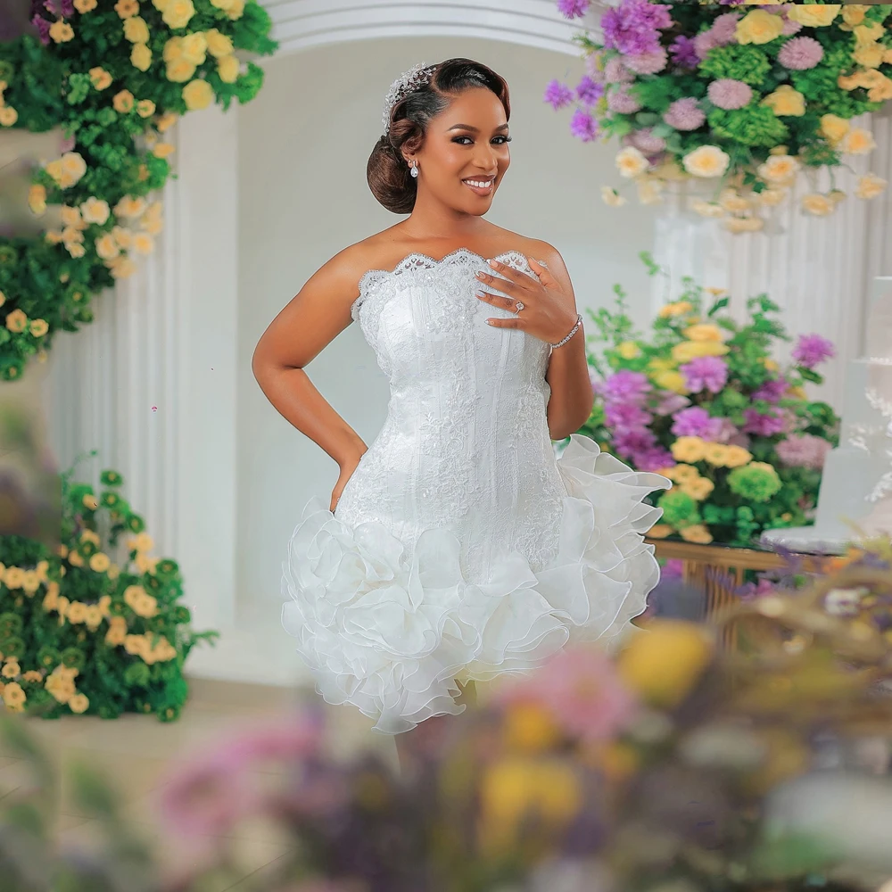

Mini Flowers Wedding Dresses For African Women Applique Strapless Corset Plus Size Shiny Luxury Short Bride Gowns Customized