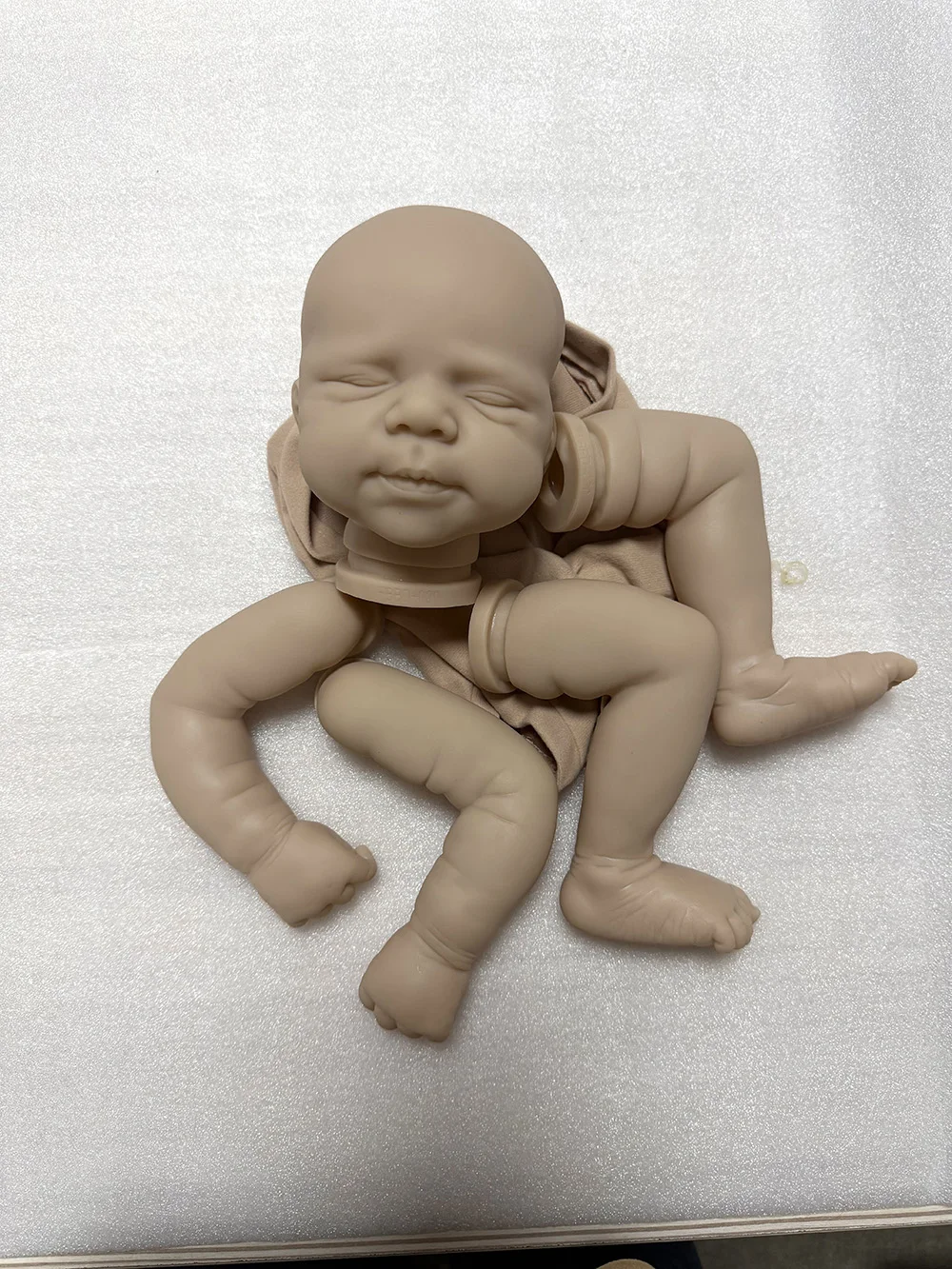 18inch Reborn Doll Kit Sleeping Baby Pascale Lifelike Soft Fresh Color Unfinished Unpainted Doll Parts with Body Bebe Reborn