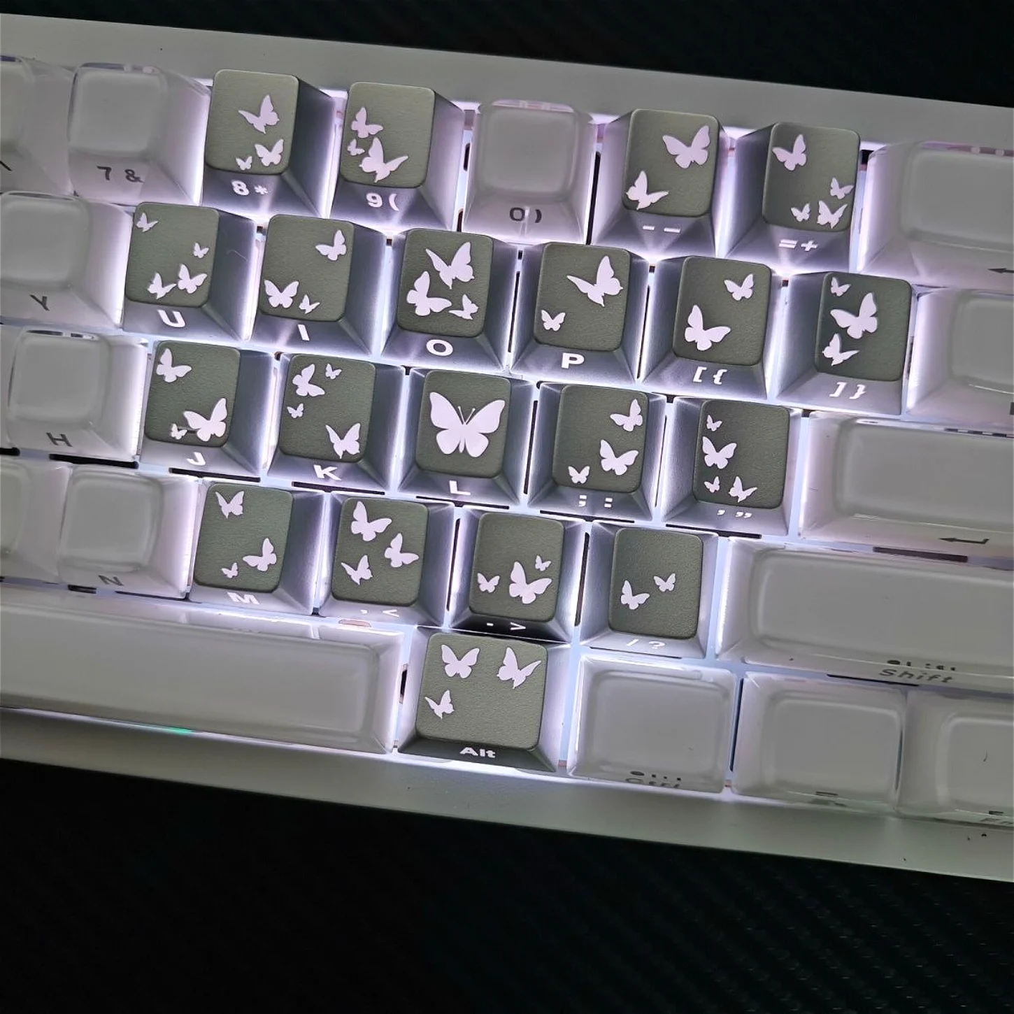 Cherry Beautiful Love Butterfly Side Carving Keychain PC Transparent 21 Key Personalized Key 60/64/84/98/108 Mechanical Keyboard