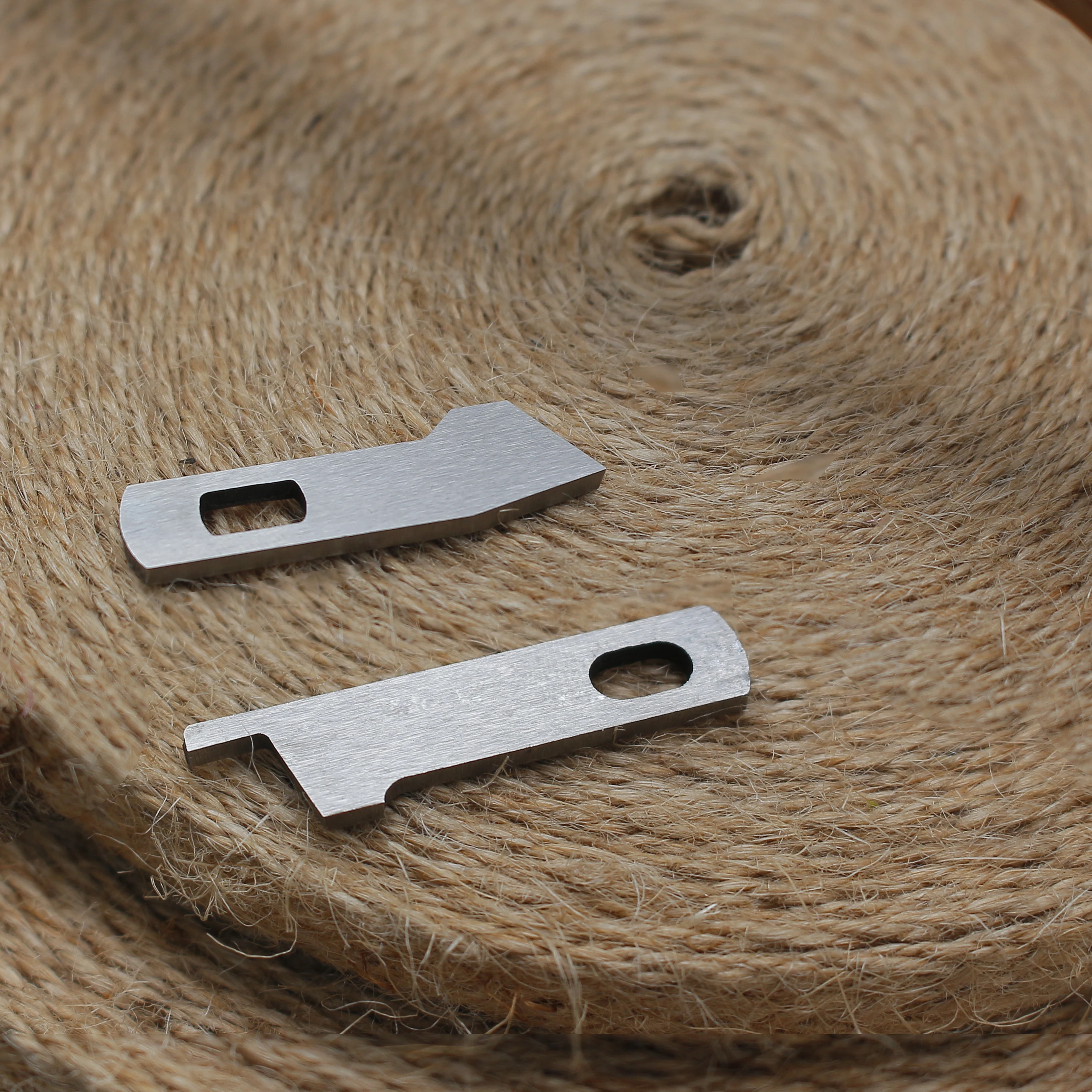 1Set Upper & Lower Serger Blade Kit #A10531000+A10521000 For Singer 14T948DS Bernette 134,134D,134DL Sewing Machines Knife