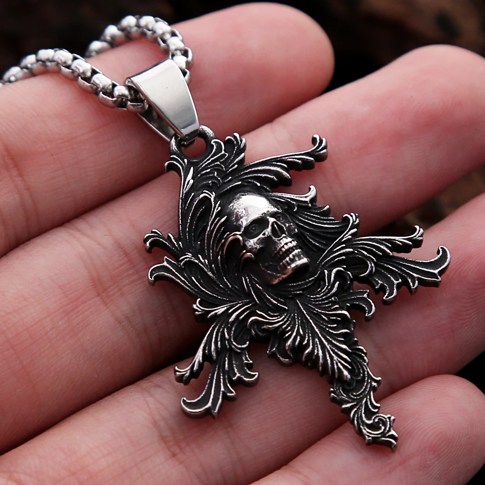 Creative Vintage Stainless Steel Skull Pendant Necklace for Men Punk Dominating Death Skull Necklaces Gothic Amulet Jewelry Gift