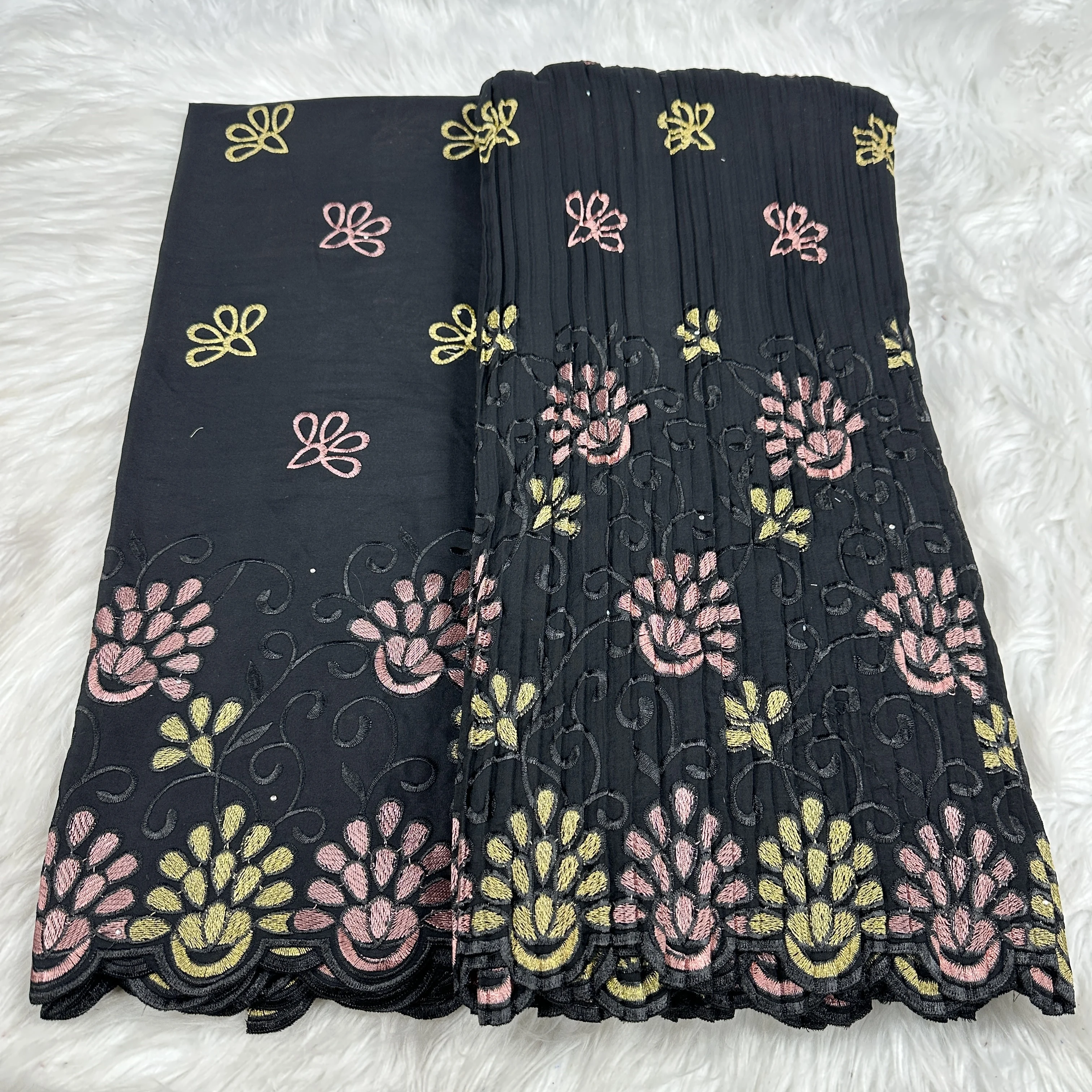 

2025 New Design African Cotton Lace Fabric High Quality French Embroidered 2.5+2.5 Yards Cotton Lace Fabric For Sewing Material