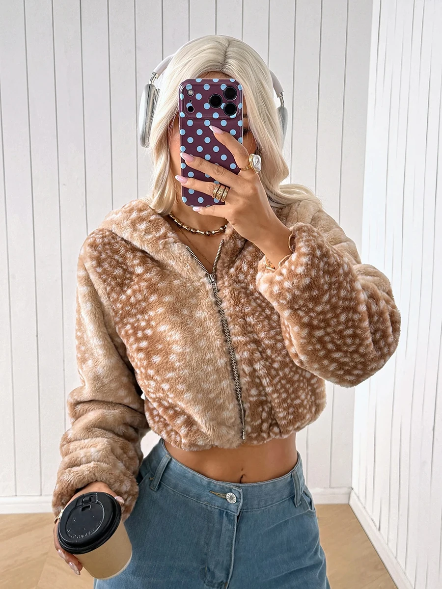 LIMO Women Deer Spotted Faux Fur Hooded Cropped Jacket Zip Up Fluffy Coat