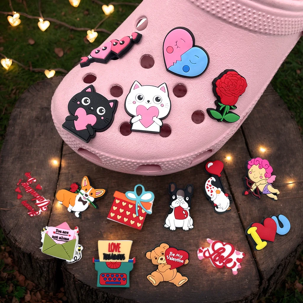 

1-16Pcs Valentine's Day Theme Shoe Buckle Charm Western Valentine's Day Detachable PVC Shoe Buckle Accessories Holiday Gifts