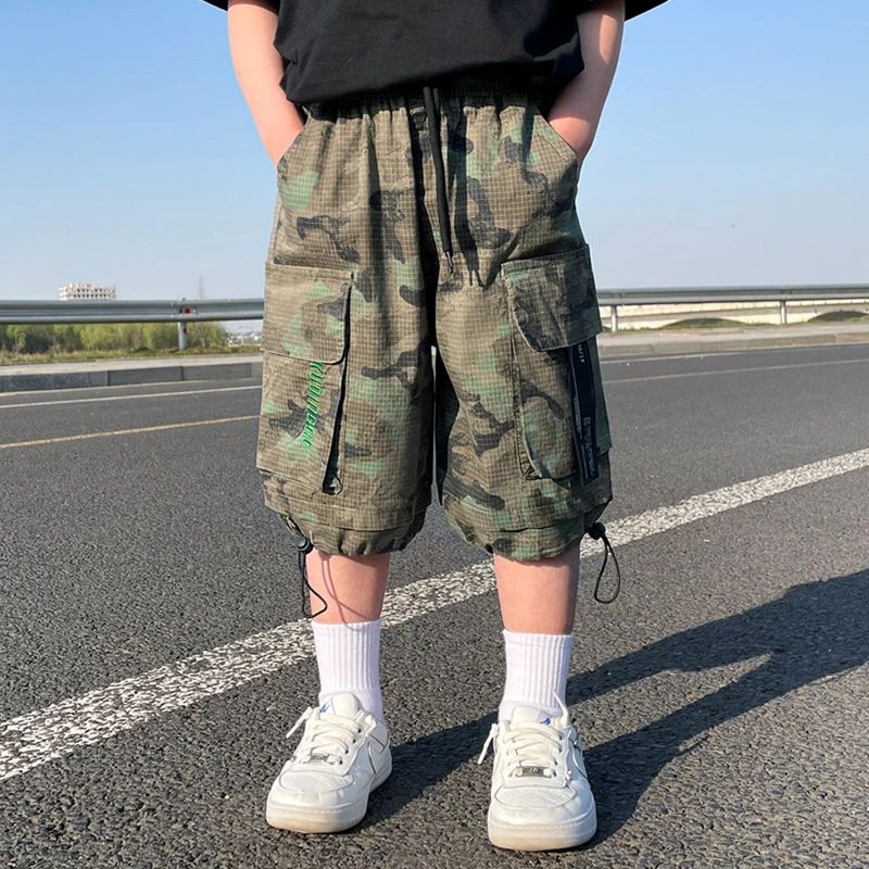 

New Kids Designer Loose Straight y2k Camouflage Shorts For Teen Boys Luxury Summer Capris Pants Children Camo Calf Shorts 5-14Y