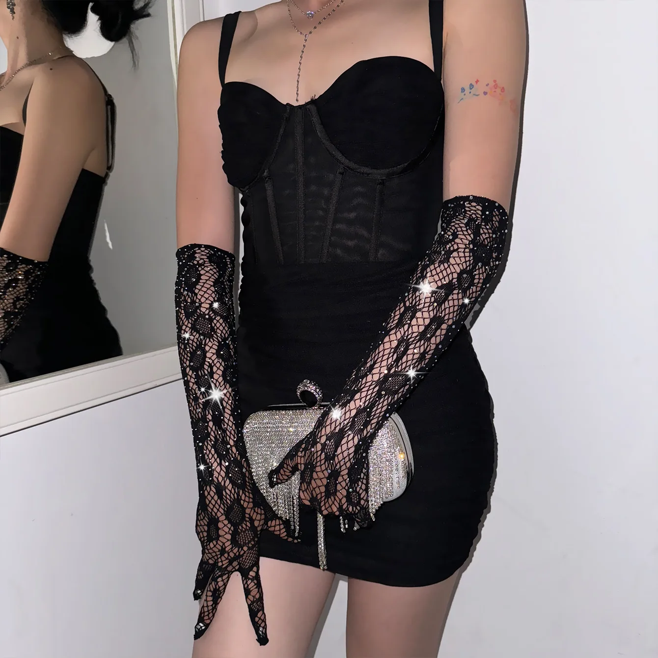 Stylish and Sexy Hot Diamond Leopard Print Bouncy Fishing Net Black Elastic Gloves Electronic Music Festival Etiquette Clothing