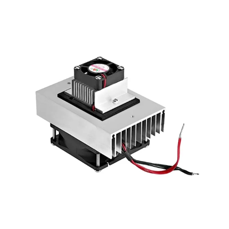 Chip di refrigerazione a semiconduttore Raffreddamento 12V Dispositivo di raffreddamento elettronico Peltier Dispositivo di raffreddamento frigorifero Condizionatore d'aria per animali domestici