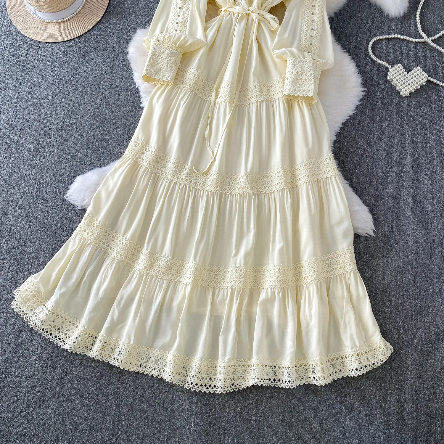 النمط الفرنسي الدانتيل الربط فستان طويل المرأة 2025 جديد الخريف ضوء الفاخرة الماس س الرقبة فساتين فضفاضة فستان الحفلات النسائية