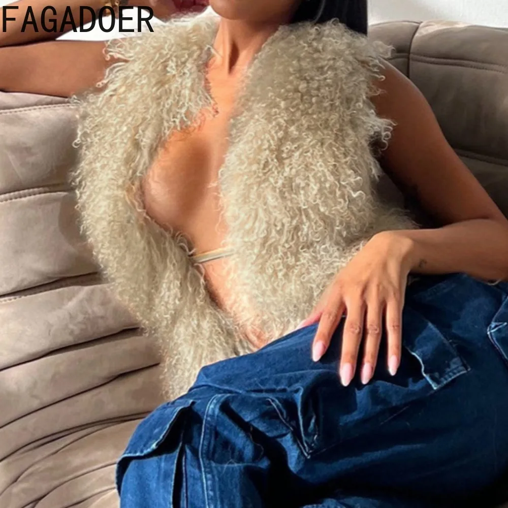 FAGADOER Sexy Fur Patchwork Woman 2 Piece Set Outfit Deep V Backless Lace Up Crop Top + Leopard Print Pants Female Streetwear — zdjęcie 5
