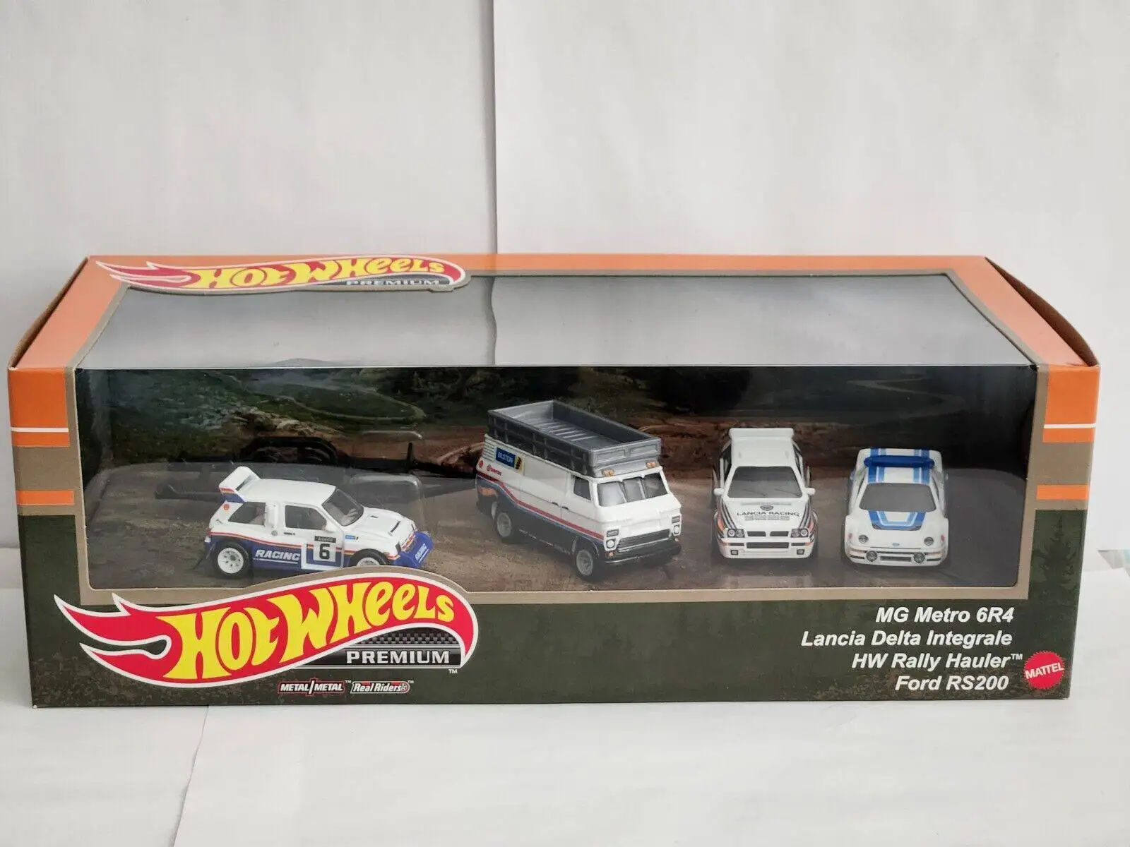New Hot Wheels Origial Premium 1:64 Diecast Set Mg Metro 6r4 Lancia Integrale Ford Rs200model Creative Vehicle Boys Toy Gift