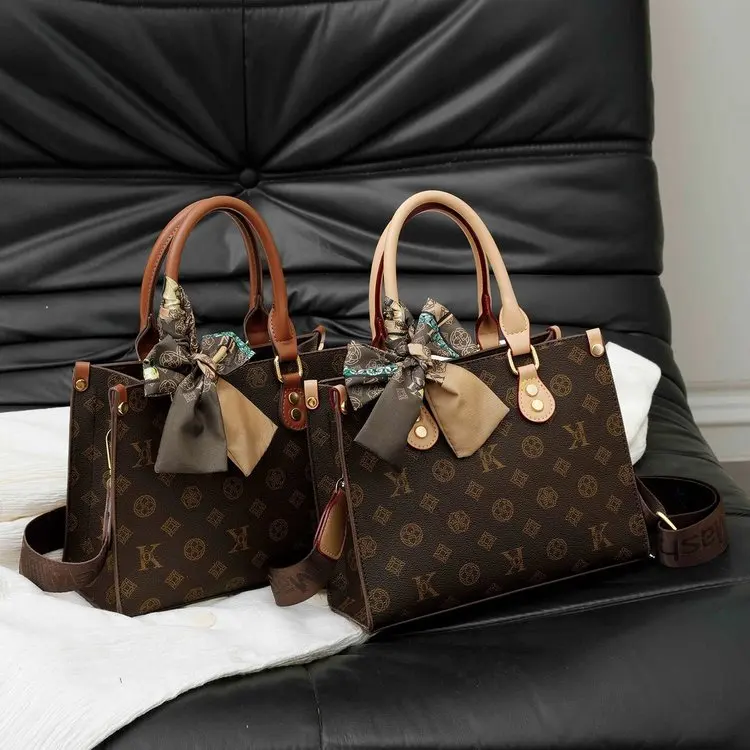 Chic Commuter Designer Diaper Bag For Women Luxury Leather Tote Elegant Crossbody Bag Stylish Solid Color - view 4