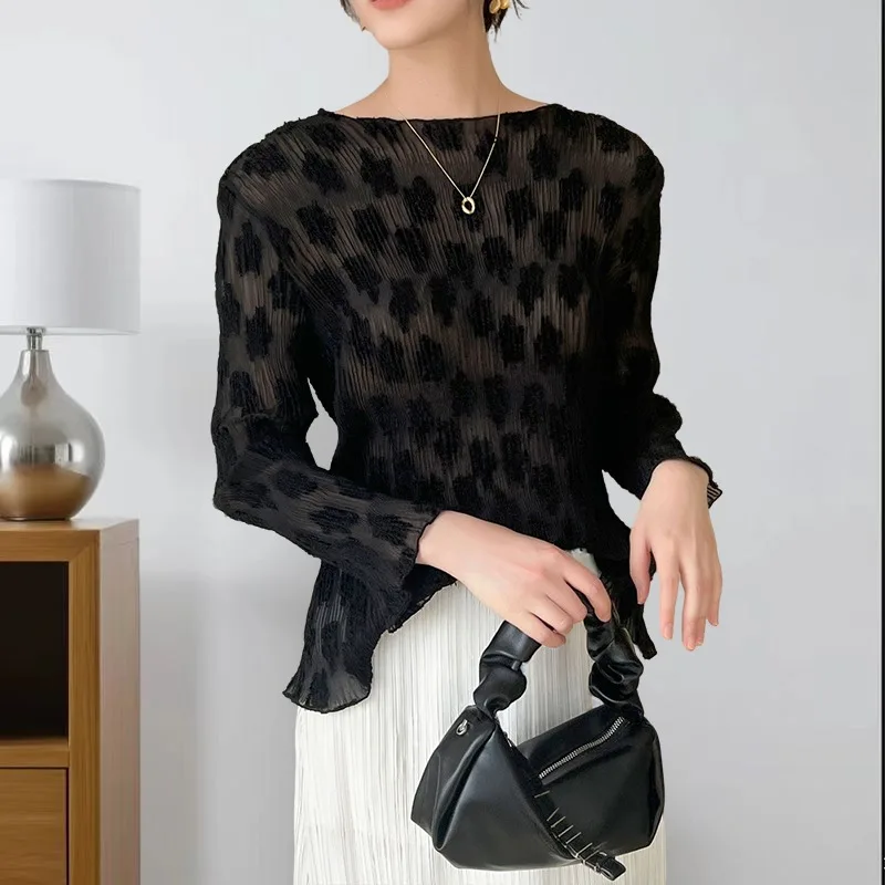 

Плиссированная футболка Miyake, новинка осени и весны 2026, высококачественные плиссированные крючком повседневные универсальные топы Miyake, нижняя рубашка