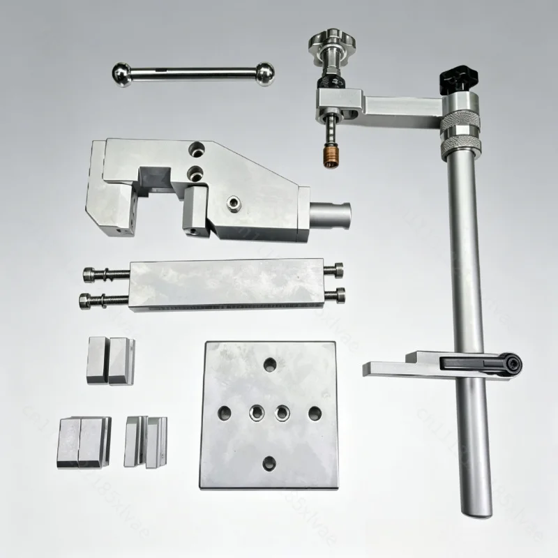 Common Rail Diesel Injector Repair Tool, Universal Injector Removal Bracket & Holding Clamp for Bench Fixing Operation