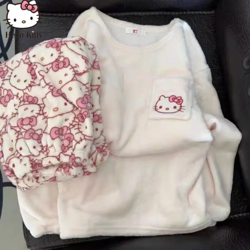 

Популярная японская Пижама Sanrio из мультфильма Hello Kitty, Женская фланелевая зимняя новая утепленная бархатная Милая теплая Пижама