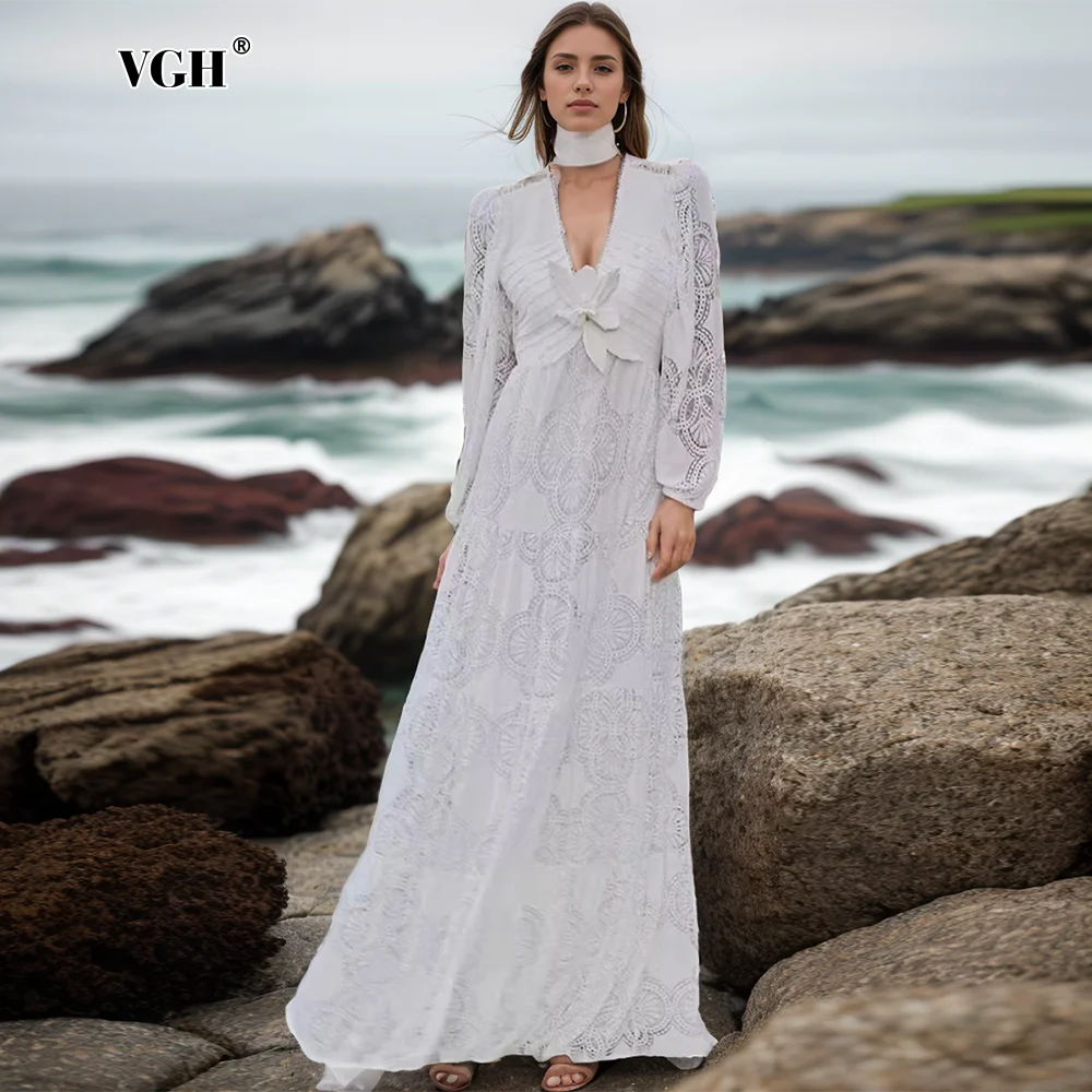 

VGH Solid Hollow Out Embroidery Dress For Women V Neck Long Sleeve High Waist Spliced Appliques Temperament Evening Dress Female