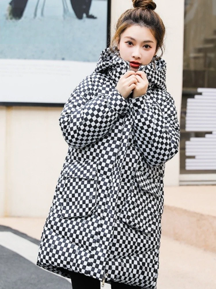 

2025 New Arrival Women's Plaid Cotton Coat Mid Length Thickened Oversized Hooded Puffer Jacket Slimming Fit for Petite Sizes
