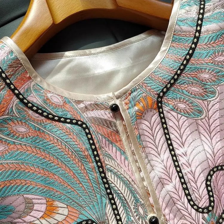 الأزهار المطرزة الجاكار سترة المرأة الرجعية الصينية خمر العرقية نمط بلوزات بلا اكمام المتضخم