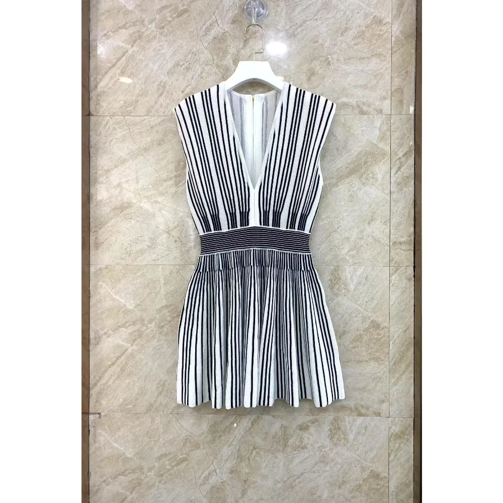 

White Black V Neck Sleeveless Stripes Zebra Mini Dress 2025