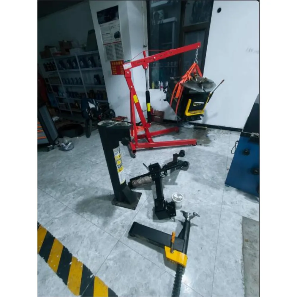 Engine hanger 2 ton 3 ton portable lifting frame folding small mobile crane