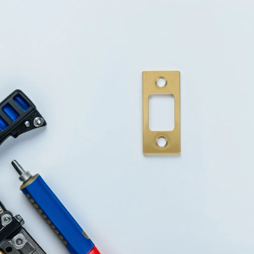 

2 шт. Угловые ответные планки для дверей из нержавеющей стали, черные, круглые, для врезных замков, обеспечивающие безопасность и устойчивость