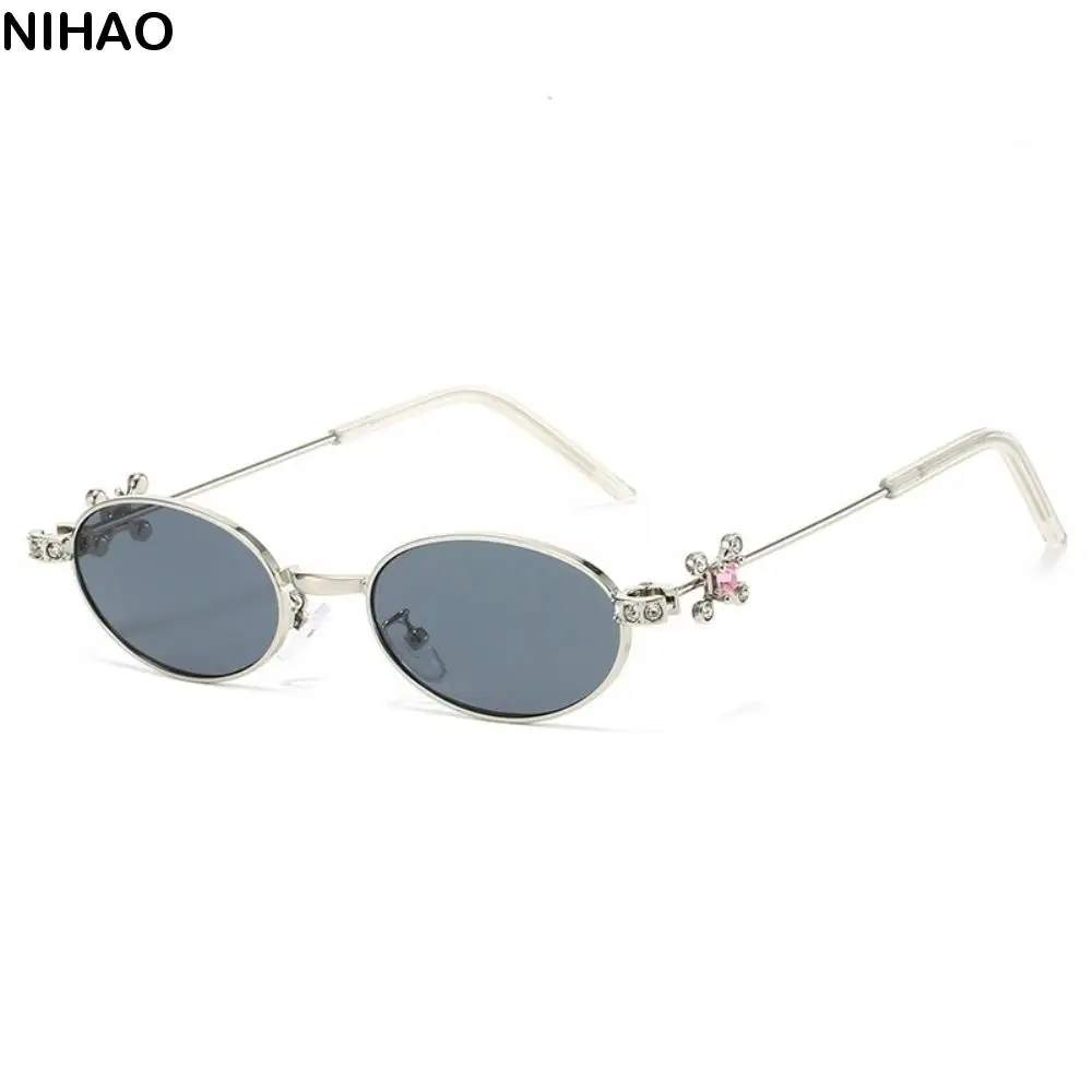

Retro Bling Rhinestone Sunglasses Y2k Steampunk Oval Women Eyewear Uv400 Metal Frame Anti-Blue Light Spectacles Selfie