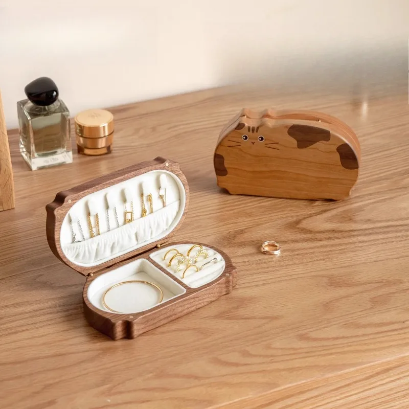Solid Wood Jewelry Box Portable Necklace Bracelet Ring Storage Box Black Walnut Jewelry Box