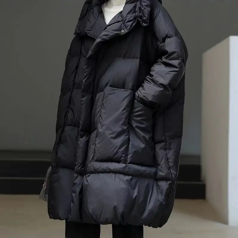 سترة نسائية شتوية جديدة لعام 2025 سترة فضفاضة بقلنسوة للركاب كبيرة الحجم